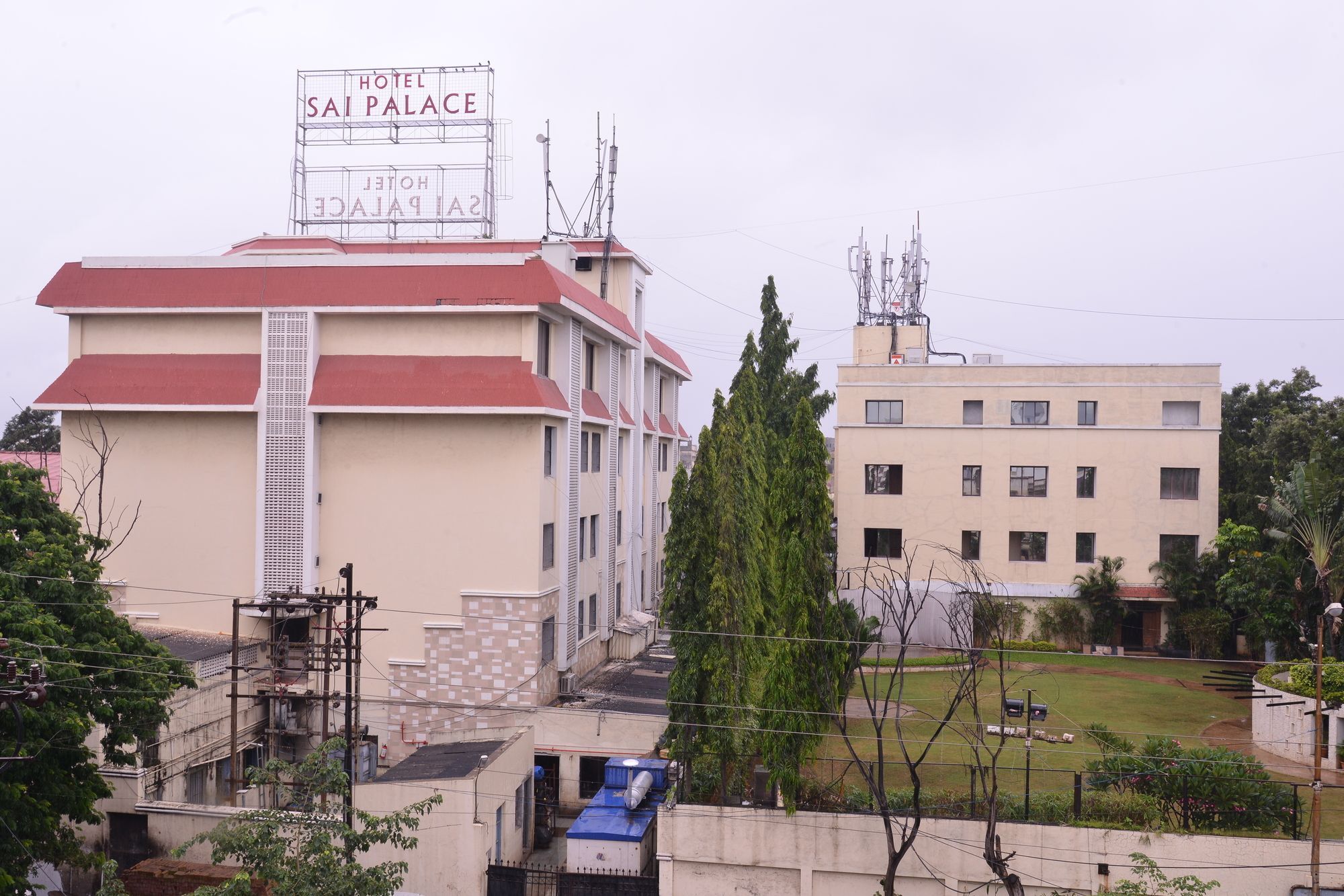Hotel Sai Palace Nashik Esterno foto
